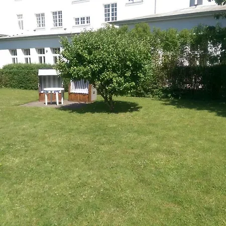 Strandnah Mit Garten